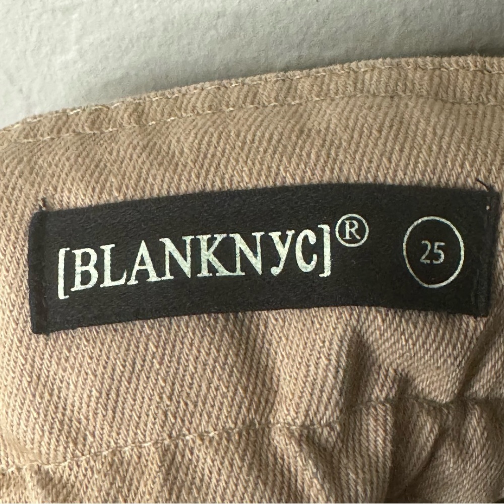 NWT BLANKNYC Paper Bag Belted High Waist Shorts Close Call Tan Cotton Canvas - Picture 3 of 10